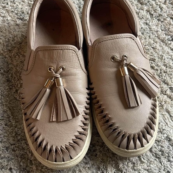 J slides - Picture 1 of 1